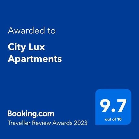 City Lux Square Apartment Skopje Bagian luar foto